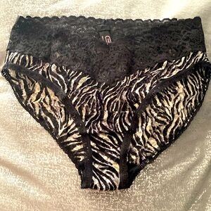 Victoria’s Secret the Lacie Zebra print panties size medium